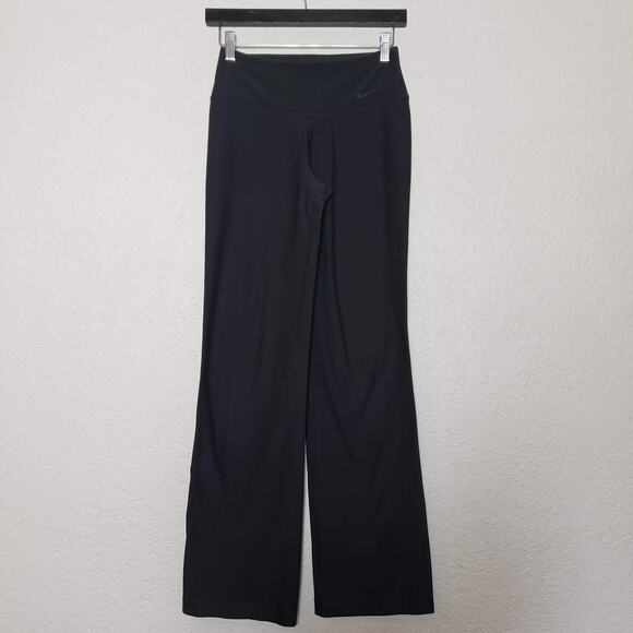 Nike Dri Fit Legend Pants - XS - Picture 5 of 9